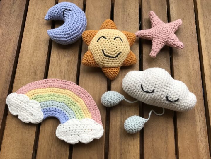 Mobile ciel fait main au crochet, doudou fait main, Peluche pour enfant 100% coton, amigurumi