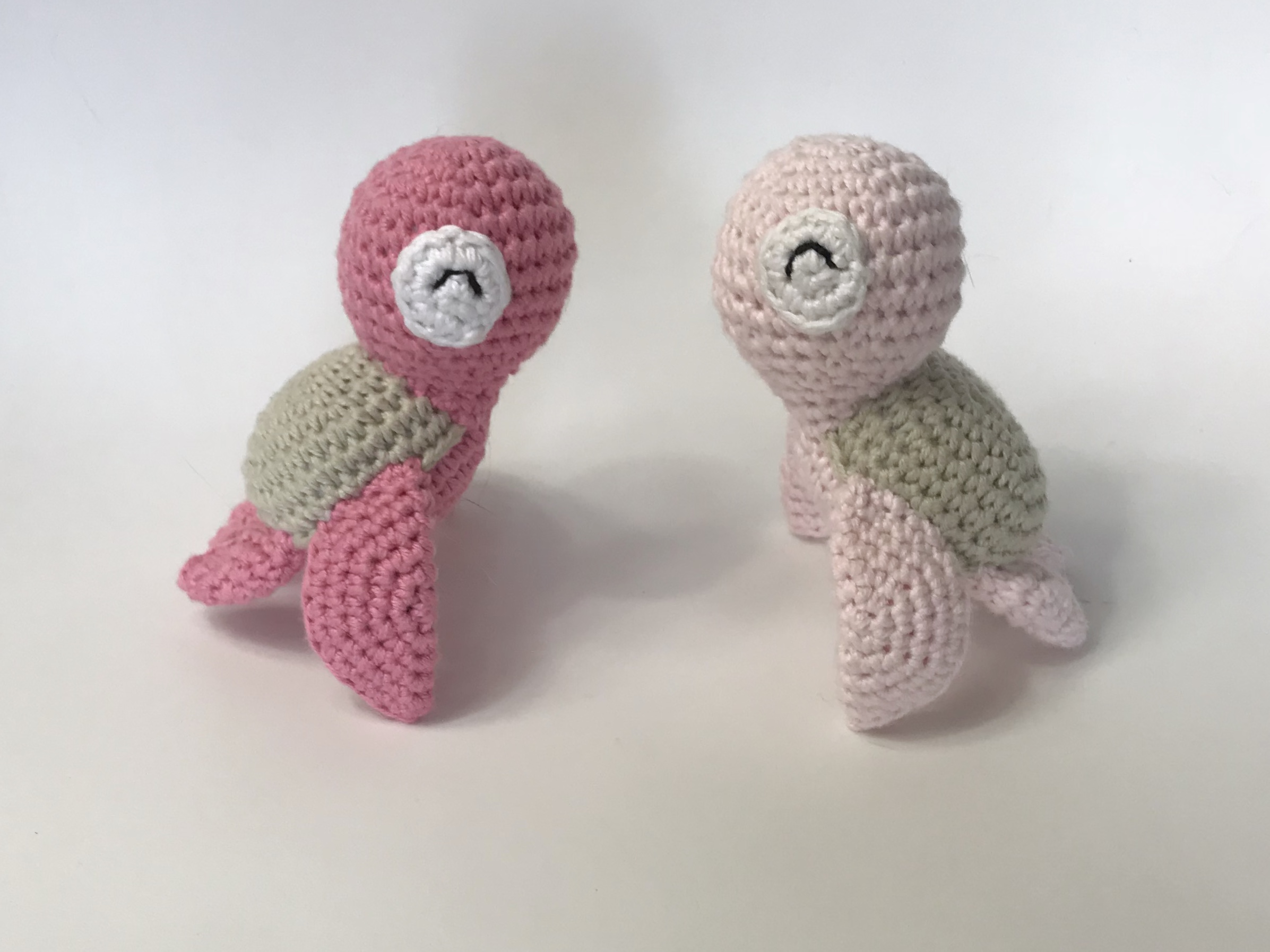 Maggie et Amina les tortues, Tortues marines faites main au crochet, doudou fait main, Peluche pour enfant 100% coton, amigurumi